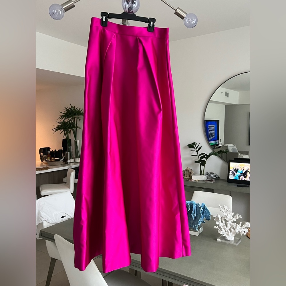 Carolina Herrera Magenta Silk Tafetta Skirt